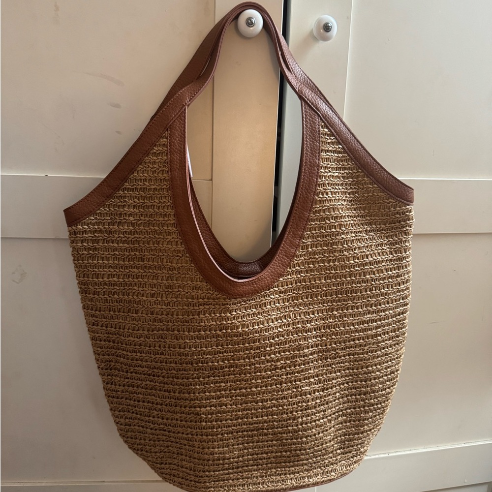 Banana Republic Straw Hobo Tote in Tobacco - Picture 5 of 10